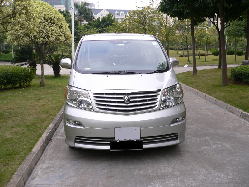 Flying Eagle 7-seater MPV exterior (3)